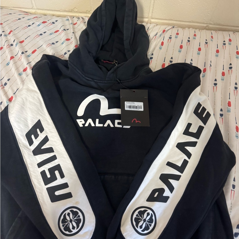 Evisu Men's Sweater in Black with White Accents